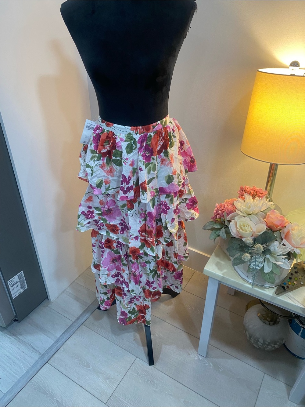Abercrombie & Fitch White Floral Tiered Maxi Skirt
